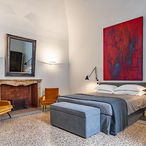 Habitación con Cama King